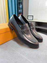 Picture of Louis Vuitton Shoes _SKULVsz38-44mnf013814048